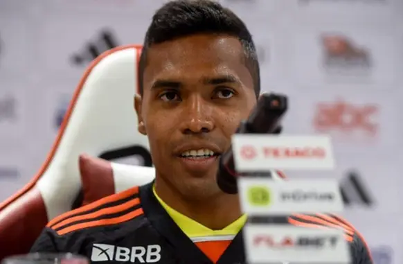 Alex Sandro (Foto: Marcelo Cortes / Flamengo)