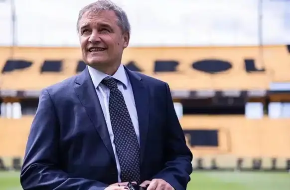 Diego Aguirre, técnico do Peñarol (Foto: Divulgação / Peñarol)