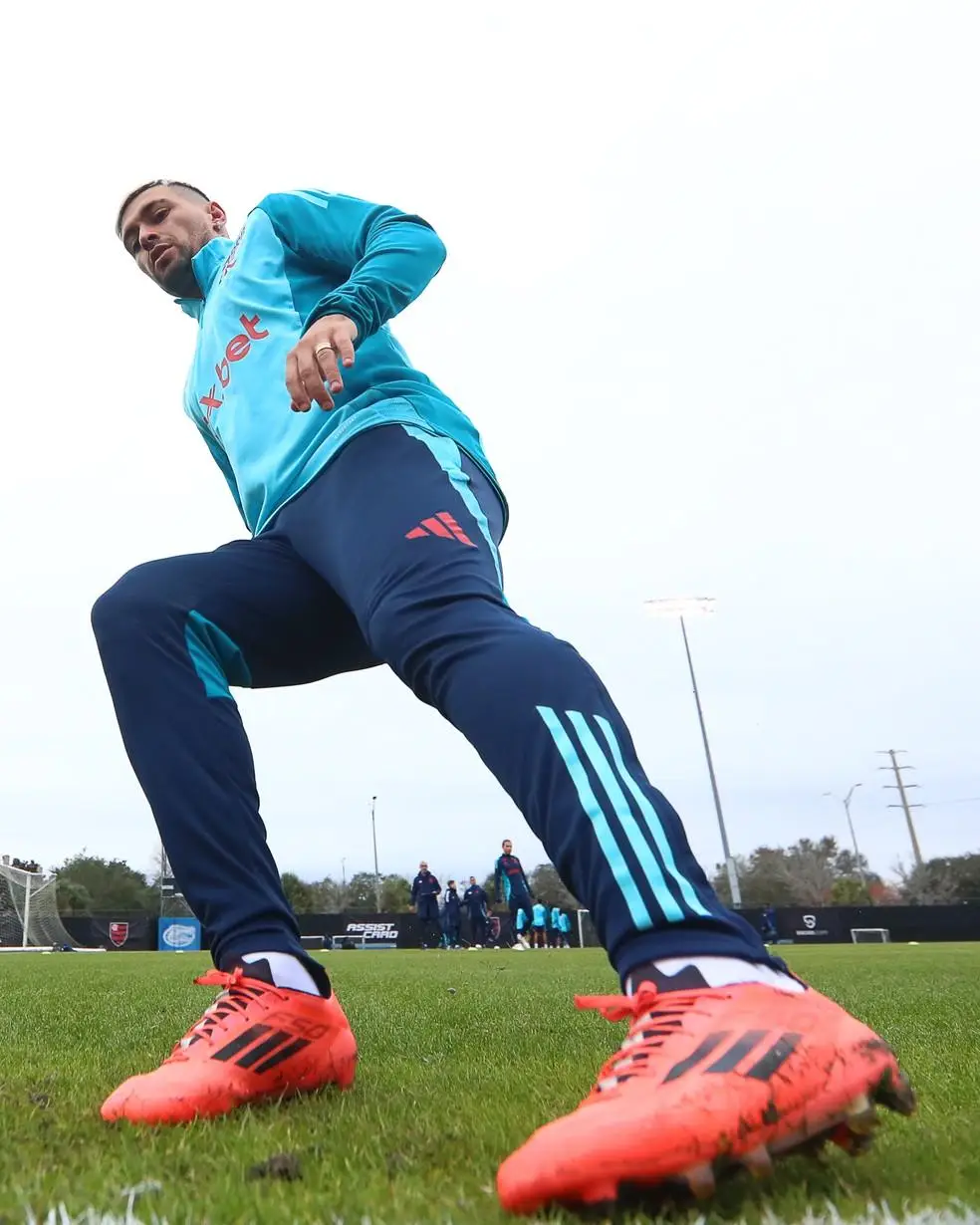 Arrascaeta em treino do Flamengo nos Estados Unidos