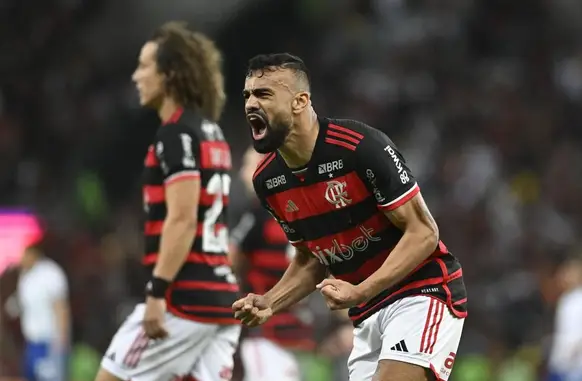 Fabrício Bruno, do Flamengo, festeja gol sobre o Cruzeiro (Foto: André Durão / ge)