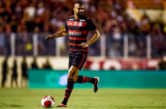 Fabrício Bruno em jogo do Flamengo (Foto: Marcelo Cortes / Flamengo)