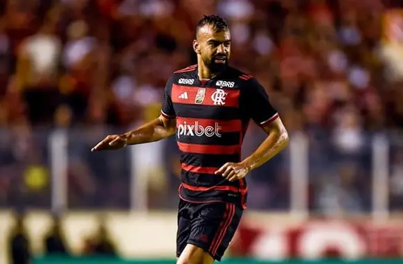 Fabrício Bruno foi vendido para o Cruzeiro por 45 milhões de reais. (Foto: Marcelo Cortes / Flamengo)