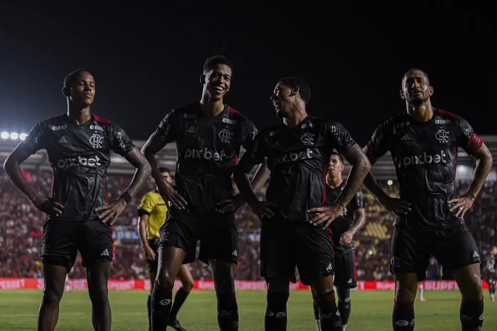 Flamengo comemora goleada contra o Bangu