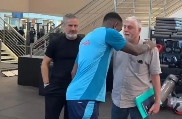 Gerson, Runco e Boto no Ninho na reapresentação do Flamengo (Foto: Reprodução / FlaTV)