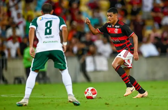 Igor Jesus em ação com a camisa do Flamengo (Foto: Marcelo Cortes / Flamengo)