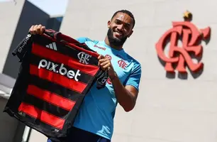 Juninho pode realizar sua estreia pelo Flamengo contra o Volta Redonda (Foto: Gilvan de Souza)