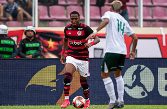 Lorran em Flamengo x Boavista (Foto: Paula Reis / Flamengo)