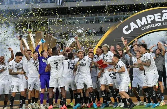 O Botafogo, campeão da Libertadores 2024, foi o último brasileiro a garantir vaga no Mundial (Foto: Divulgação / CONMEBOL)