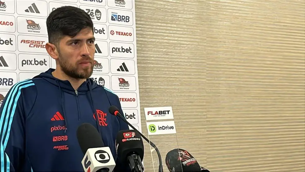 Rossi concede entrevista durante pré-temporada do Flamengo nos Estados Unidos