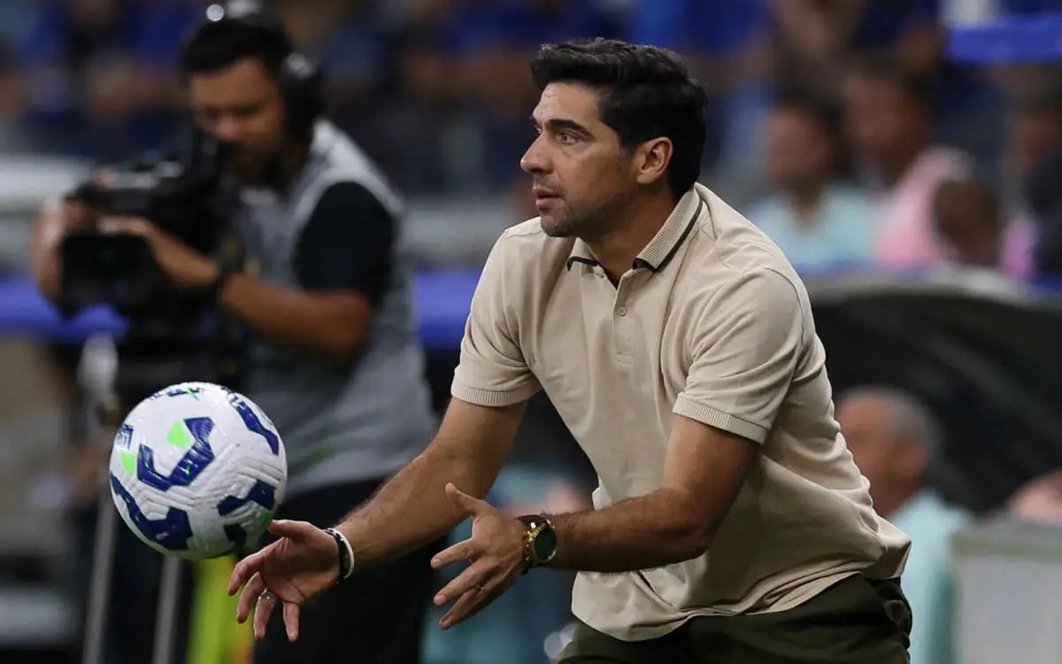 Palmeiras de Abel Ferreira briga por dois títulos com o Flamengo