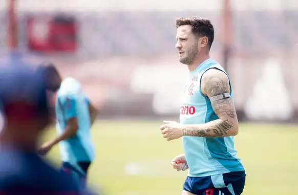 Saúl pode igualar feito de Pablo Marí no Flamengo (Foto: Adriano Fontes / Flamengo)