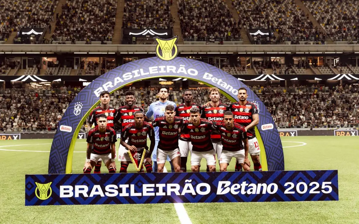Time titular do Flamengo para encarar o Atlético-MG, na Arena MRV