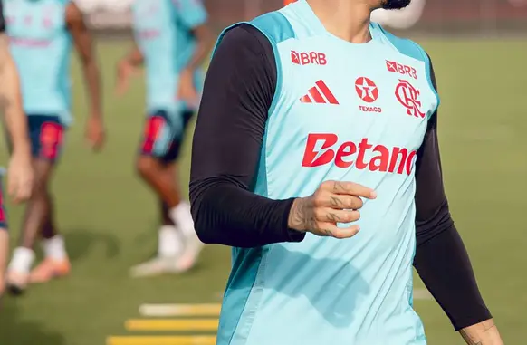 Allan em treino do Flamengo (Foto: Divulgação / Flamengo)