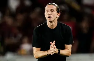 Filipe Luís durante Flamengo x Cruzeiro pelo Brasileirão (Foto: Gilvan de Souza/Flamengo)