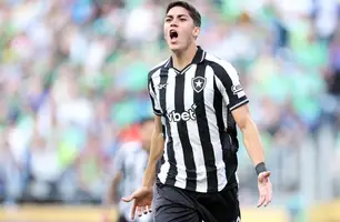 Flamengo tenta contratação do zagueiro Jair, ex-Botafogo (Foto: Vitor Silva/Botafogo)