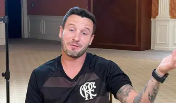 Saúl considera cirurgia visando temporada de 2026 sem dores