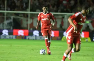 Vitão zagueiro Inter (Foto: Ricardo Duarte/Divulgação, Internacional)