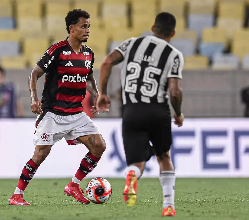 Allan em ação no Flamengo x Botafogo