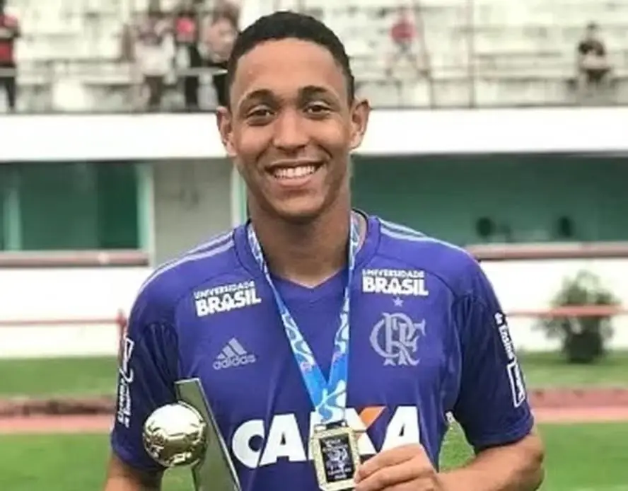 Christian Esmério, vítima do Ninho do Urubu