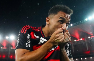 Danilo ‘bate recorde’ e conquista título em estreia pelo Flamengo (Foto: Divulgação/Flamengo)