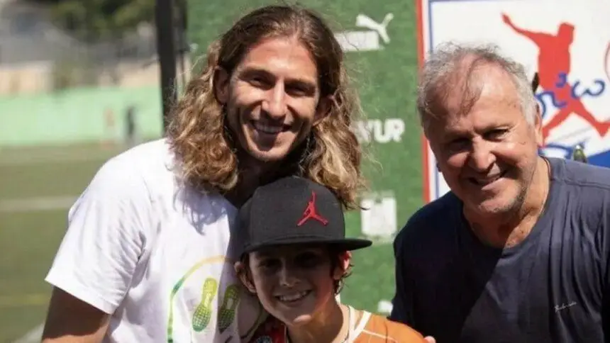 Filho de Filipe Luís, Zico e Tiago