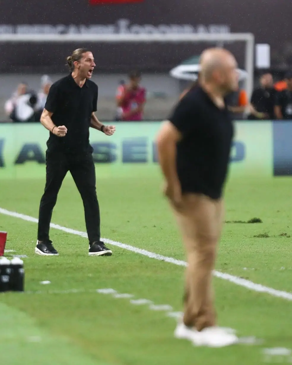 Filipe Luís durante Botafogo x Flamengo