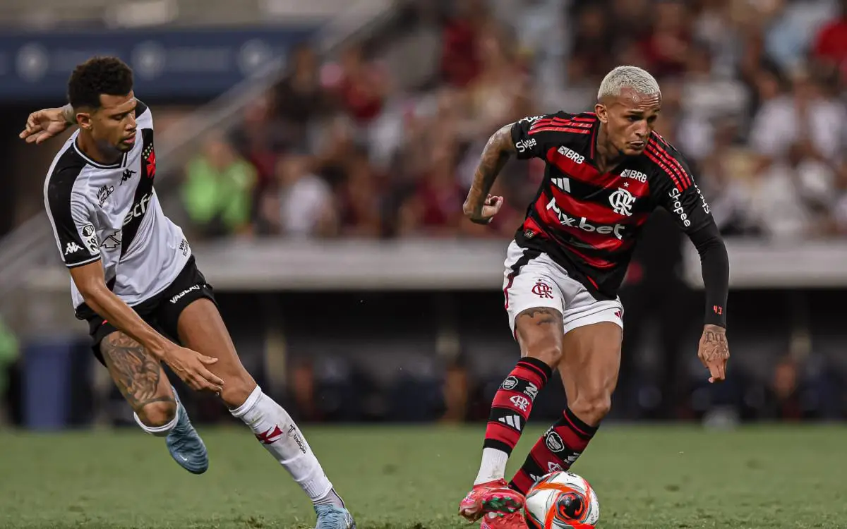 Flamengo derrotou o Vasco por 2 a 0