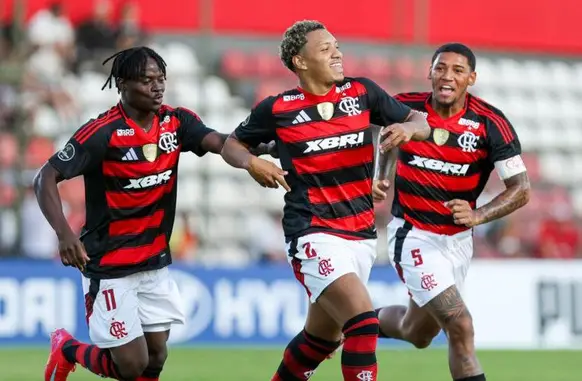 Daniel Sales, Shola e Rayan Lucas (Foto: Divulgação: Conmebol)