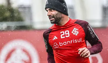Descubra inadimplência milionária no Flamengo: Casos revelados por Bap