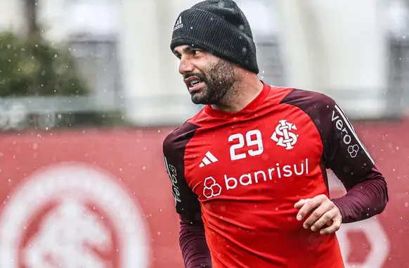 Inter não pagou Flamengo por compra de Thiago Maia (Foto: Ricardo Duarte/Internacional)
