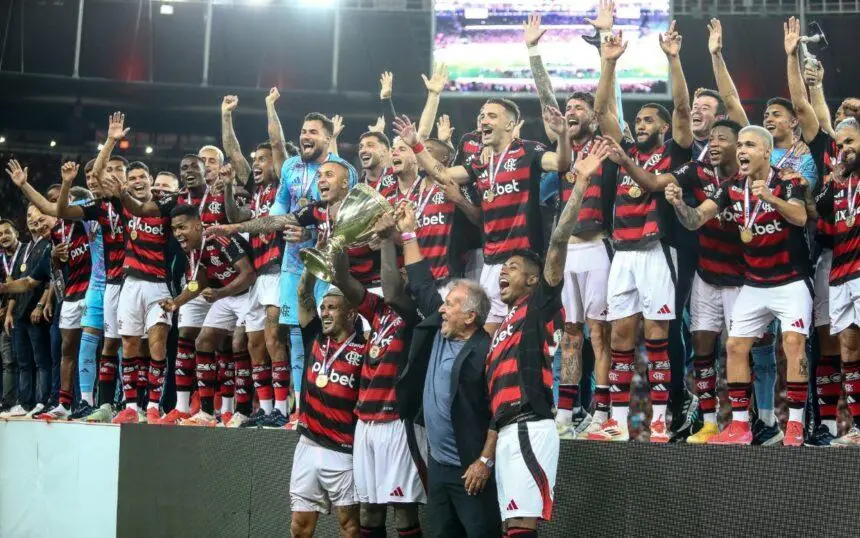 Jogadores comemoram conquista do título Carioca de 2025