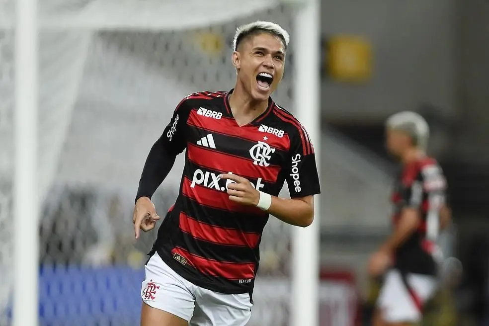 Luiz Araújo deve substituir Bruno Henrique no Flamengo