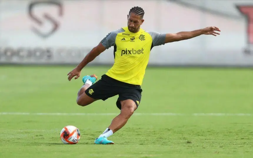 Pablo durante treino no CT no Ninho do Urubu