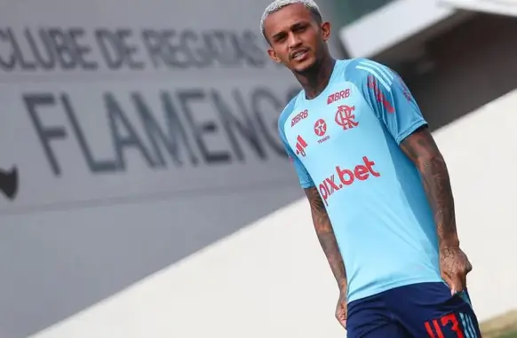 Wesley do Flamengo é cobiçado por gigantes europeus (Foto: Gilvan de Souza/Flamengo)