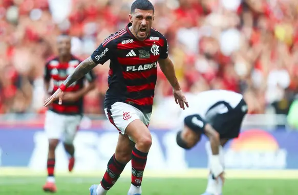 Arrascaeta brilhou com gol e assistência na vitória do Flamengo sobre o Corinthians (Foto: Gilvan de Souza / Flamengo)
