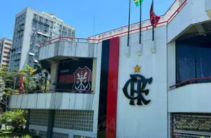 Facha da sede social do Flamengo (Foto: Rodrigo Lima / Coluna do Fla)