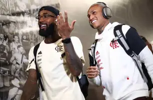 Gerson e Wesley de malas prontas para deixar o Flamengo (Foto: Gilvan de Souza/ Flamengo)