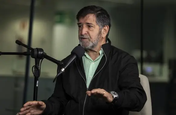 René Simões é o convidado da semana no 'Toca e Passa', videocast do GLOBO (Foto: Márcia Foletto)