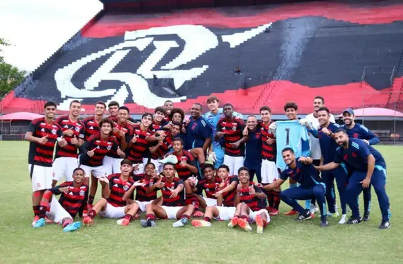 Time do Flamengo Sub-17 (Foto: Gilvan de Souza / Flamengo)