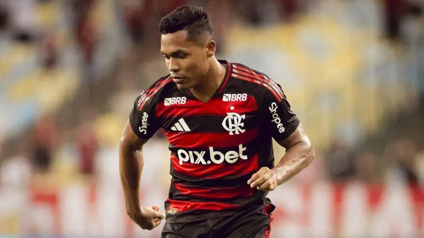 Alex Sandro