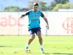 Arrascaeta treina e pode voltar na Copa do Brasil