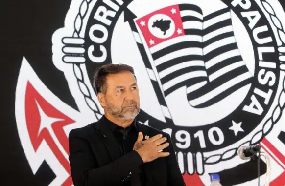 Augusto Melo (Foto: Divulgação/Corinthians)
