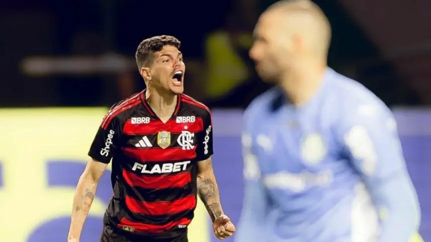 Ayrton Lucas e Weverton