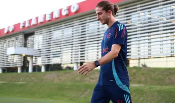 Desempenho de Luiz Araújo e Gerson se destacam em vitória do Flamengo
