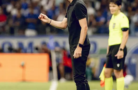 Filipe Luís durante Cruzeiro x Flamengo (Foto: Adriano Fontes / Flamengo)