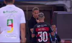 Desafio de finalização: Filipe Luís cobra efetividade de atacante do Flamengo