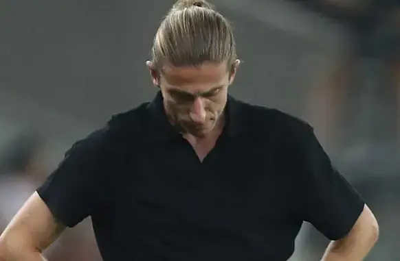 Filipe Luís perde sua primeira partida pelo Flamengo no Brasileirão 2025 (Foto: Reprodução)