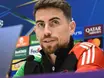 Vini Jr. manda mensagem de boas-vindas a Jorginho antes de reforçar o Flamengo