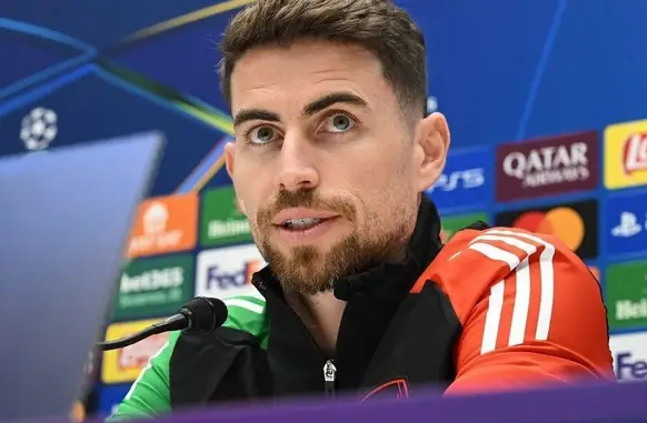 Jorginho, durante coletiva no Arsenal (Foto: Divulgação/Instagram)