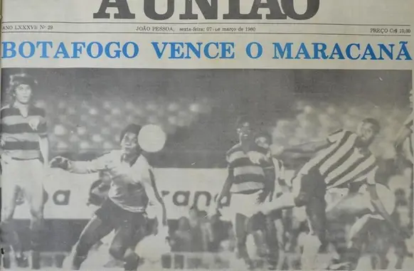 Manchete do jornal A União após vitória do Botafogo-PB sobre o Flamengo em 1980 (Foto: Acervo do Jornal A União)